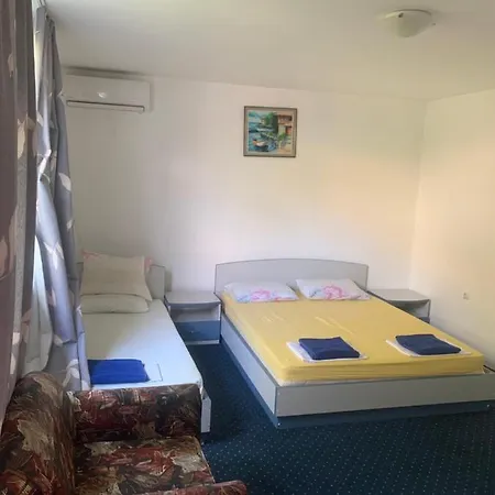 Gæstehus Къща За Гости Белчинова Sveti Vlas